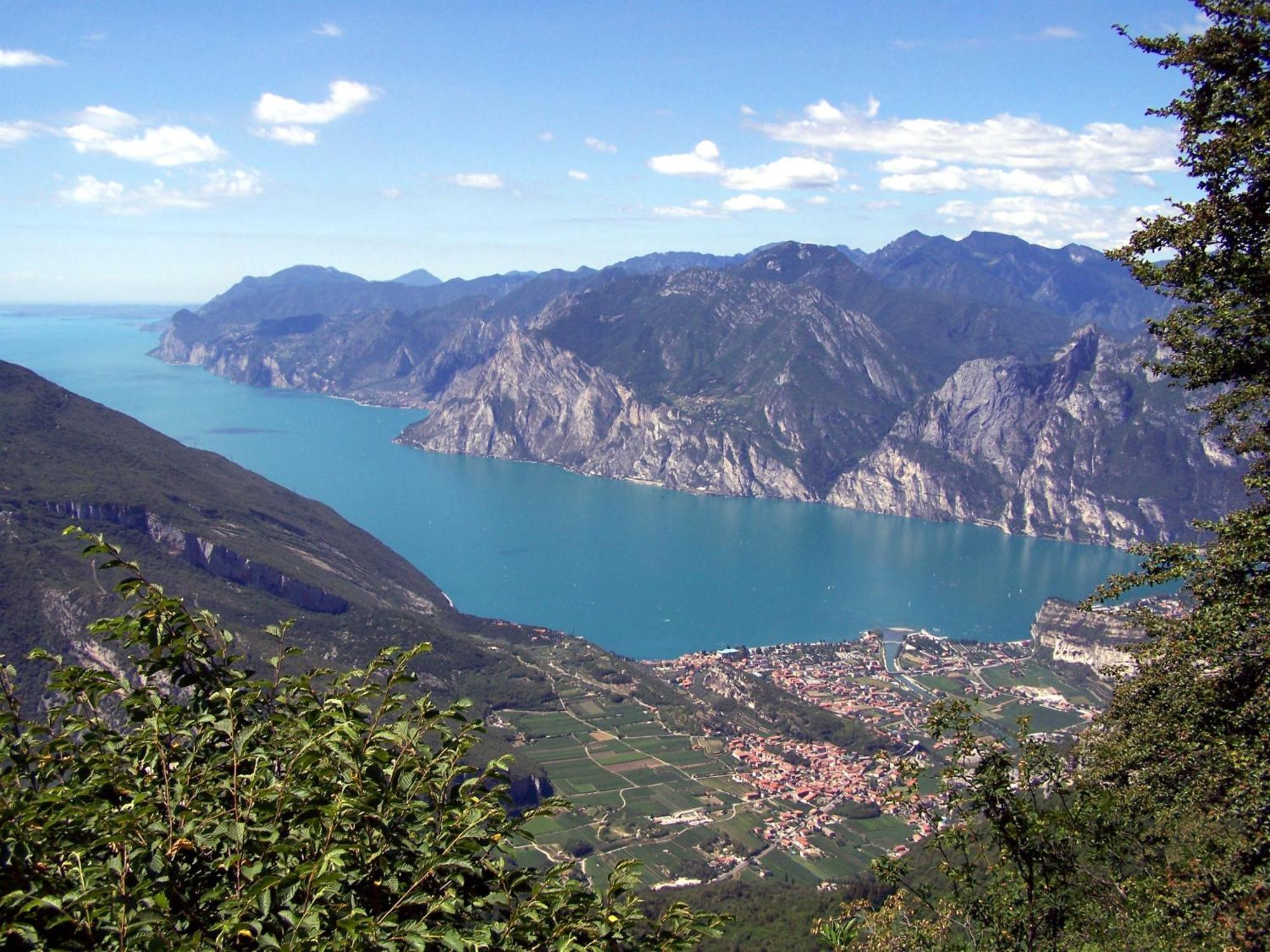 Casa Di Nin Apartamento Torbole Sul Garda Exterior foto